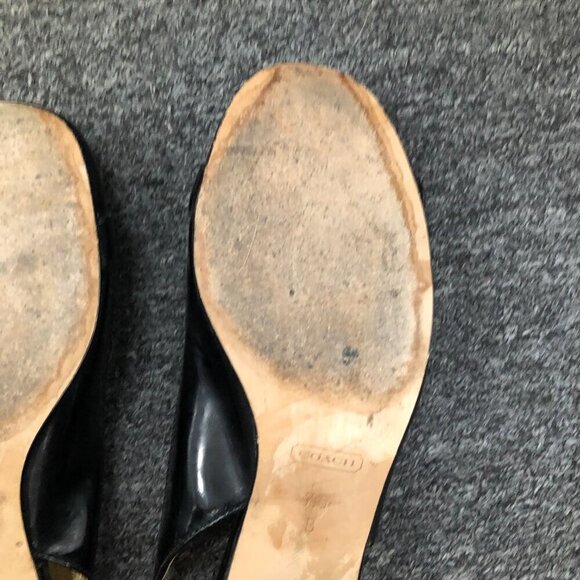 Coach Patent Leather Octava Low Heels Slingback Turnlock Black Size 7.5 - Picture 4 of 14